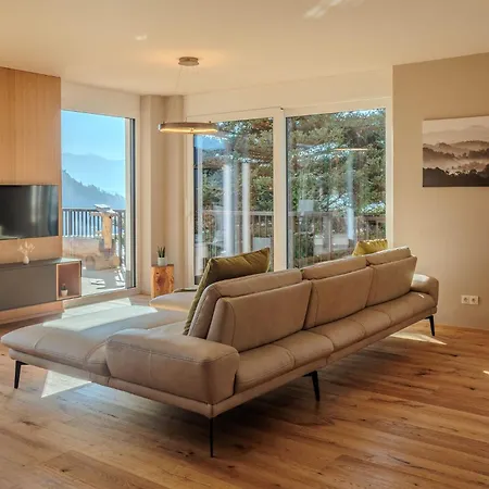 Adlerblick Deluxe Seeblick Ossiacher See Daire *