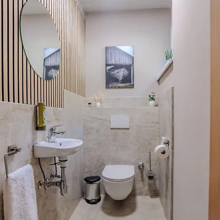 Adlerblick Deluxe Seeblick Ossiacher See Daire Annenheim