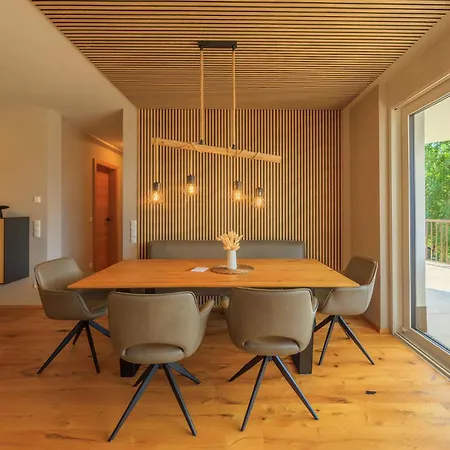 Daire Adlerblick Deluxe Seeblick Ossiacher See *