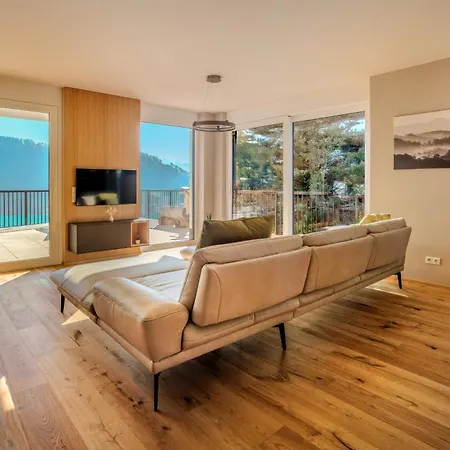 Adlerblick Deluxe Seeblick Ossiacher 安嫩海姆