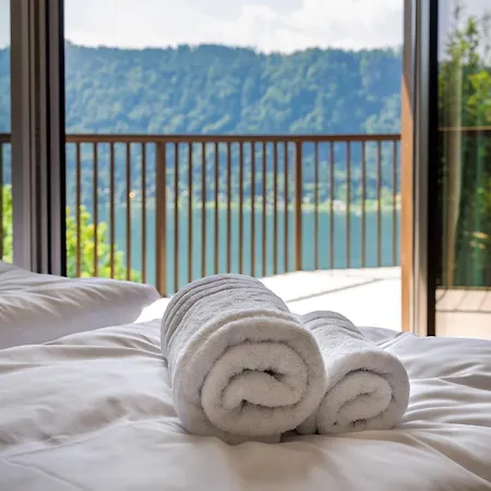 Adlerblick Deluxe Seeblick Ossiacher דירה אננהיים