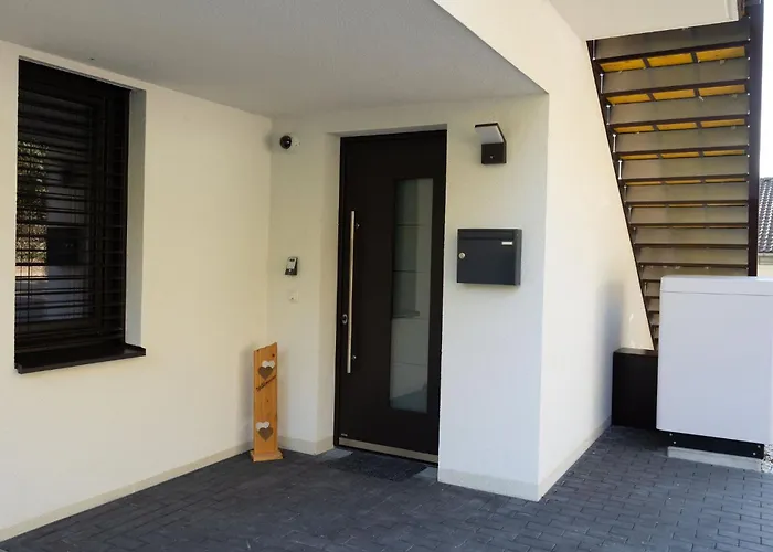 Adlerblick Deluxe Seeblick Ossiacher דירה אננהיים