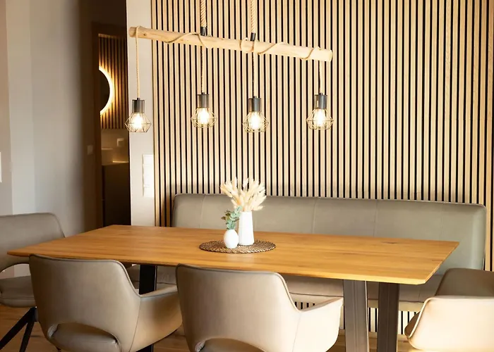 Adlerblick Deluxe Seeblick Ossiacher דירה אננהיים