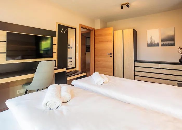 Adlerblick Deluxe Seeblick Ossiacher דירה אננהיים