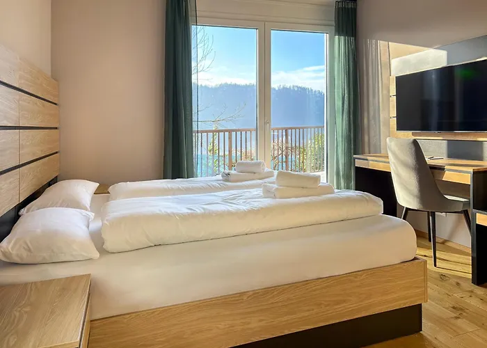 公寓 Adlerblick Deluxe Seeblick Ossiacher *